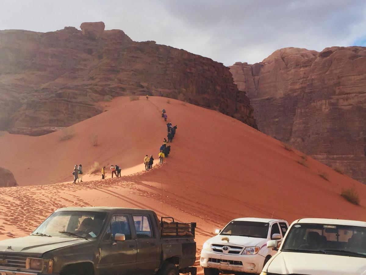 Friend Wadi Rum Exterior foto